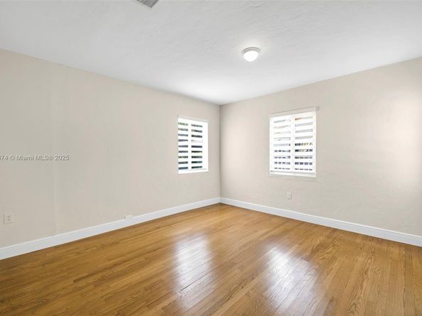340 SW 25th Rd, Miami FL 33129