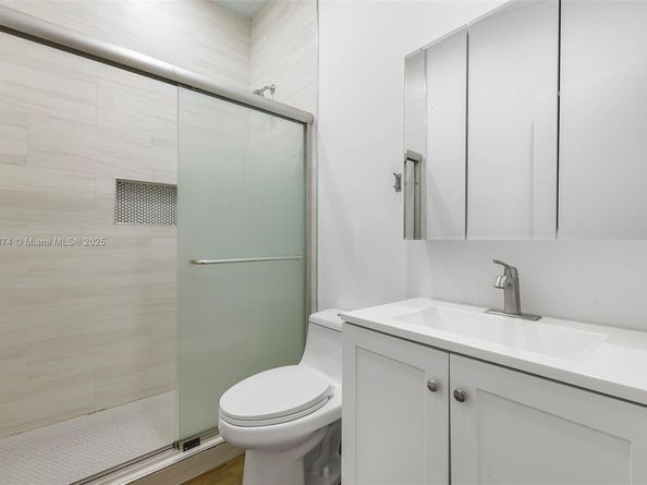 340 SW 25th Rd, Miami FL 33129