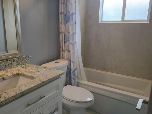 3331 N 66th Ave, Hollywood FL 33024