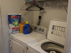 3331 N 66th Ave, Hollywood FL 33024