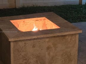 3331 N 66th Ave, Hollywood FL 33024