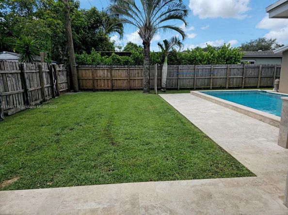 3331 N 66th Ave, Hollywood FL 33024