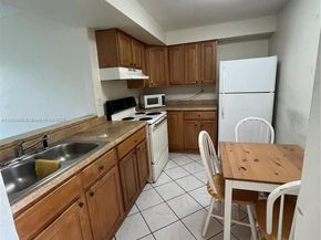 14155 SW 87th St E110, Miami FL 33183