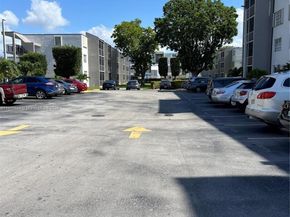 14155 SW 87th St E110, Miami FL 33183
