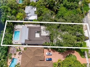 117 S Royal Poinciana Blvd, Miami Springs FL 33166