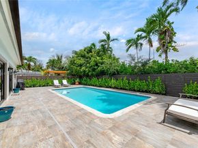 117 S Royal Poinciana Blvd, Miami Springs FL 33166