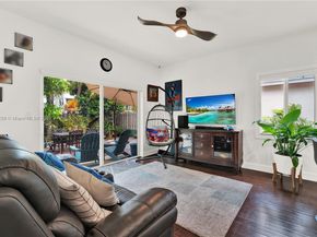 15577 SW 138th Ter, Miami FL 33196
