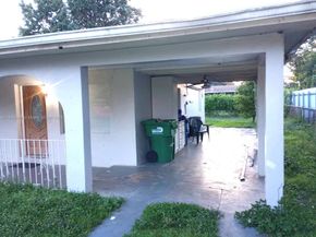14760 Tyler St, Miami FL 33176