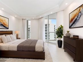 21150 Point Place LPH 2902, Aventura FL 33180