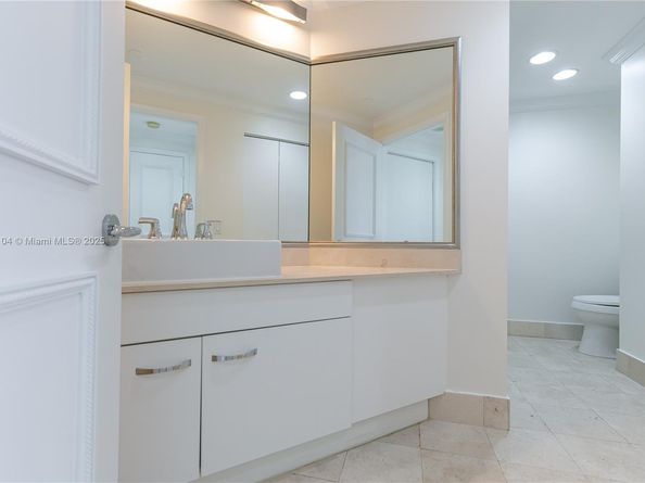 21150 Point Place LPH 2902, Aventura FL 33180