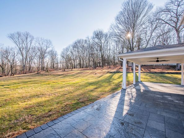 34 Fox Run Road, Redding CT 06896