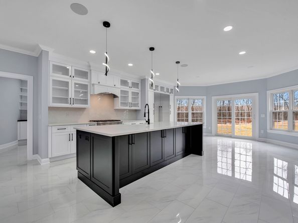 34 Fox Run Road, Redding CT 06896