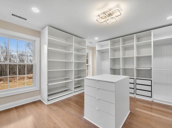 34 Fox Run Road, Redding CT 06896