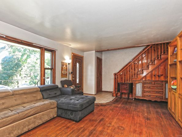 310 Douglas Street, Bridgeport CT 06606