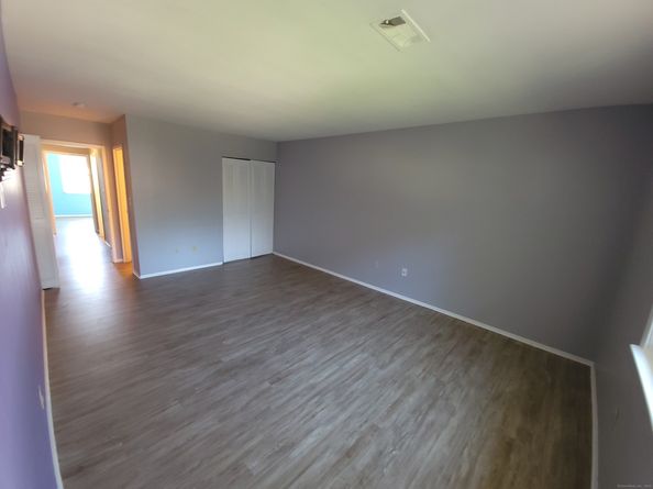 50 Greenhouse Road 41C, Bridgeport CT 06606