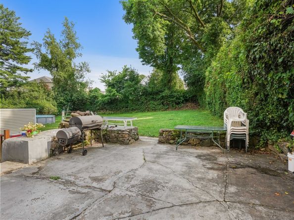 16 Grandview Avenue, Norwalk CT 06850