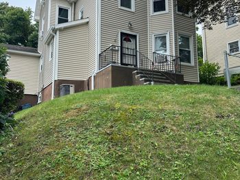16 Grandview Avenue