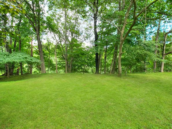 174 Cross Highway, Westport CT 06880
