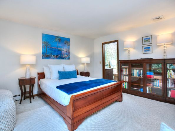 174 Cross Highway, Westport CT 06880
