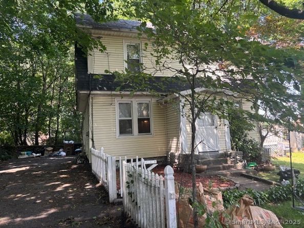 30 Lenox Avenue, Stamford CT 06906