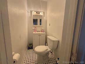 30 Lenox Avenue, Stamford CT 06906