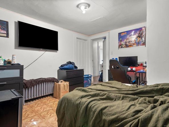 47 Lenox Avenue, Bridgeport CT 06605