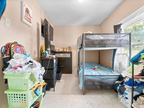 47 Lenox Avenue, Bridgeport CT 06605