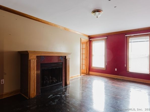 32 Marshall Avenue, Trumbull CT 06611