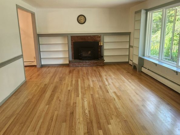 15 Juniper Road, Newtown CT 06470