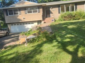 15 Juniper Road, Newtown CT 06470