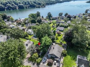 17 N Beach Drive, New Fairfield CT 06812