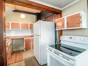 17 N Beach Drive, New Fairfield CT 06812