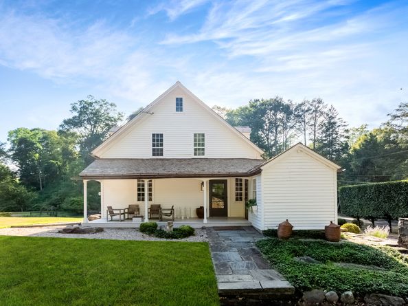 1135 Mill Hill Road, Fairfield CT 06890