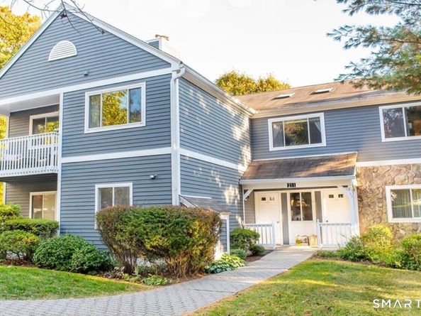 211 Windgate Circle B, Monroe CT 06468