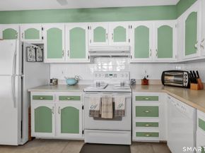 1460 Elm Street 421, Stratford CT 06615