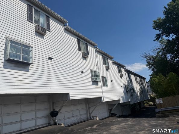 463 Cove Road 6, Stamford CT 06902