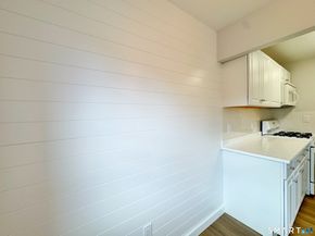 1 Walter Avenue 25, Norwalk CT 06851