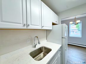 1 Walter Avenue 25, Norwalk CT 06851