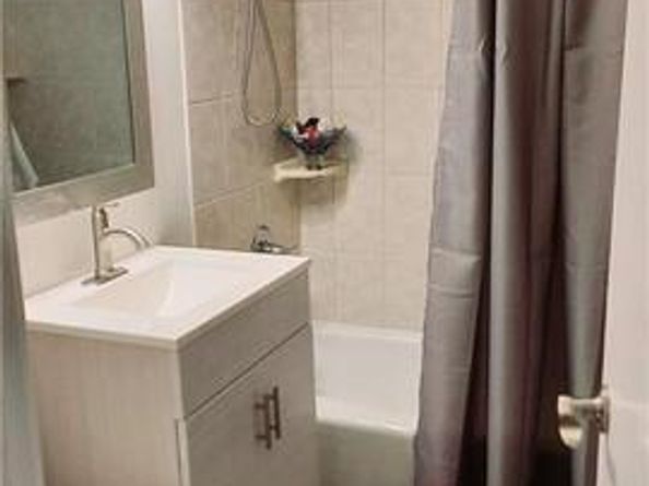 175 Kennedy Drive 175, Bridgeport CT 06606