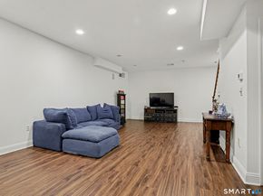 28 Walnut Ridge Lane, Stamford CT 06905