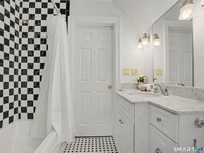 28 Walnut Ridge Lane, Stamford CT 06905