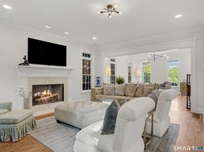 28 Walnut Ridge Lane, Stamford CT 06905
