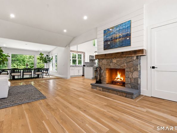 8 Gaylord Drive S, Wilton CT 06897