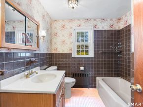 27 Valley Road, Shelton CT 06484