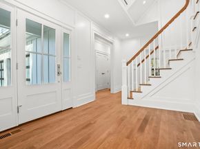 20 Locust Hill Road, Darien CT 06820