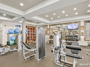 185 Brentwood Circle 185, Danbury CT 06810