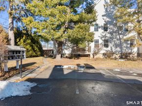 254 Seaside Avenue A, Stamford CT 06902