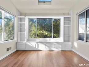 254 Seaside Avenue A, Stamford CT 06902