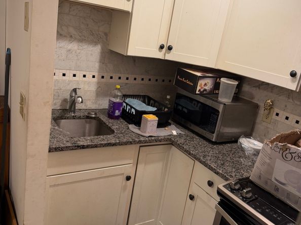 34 Patriot Drive APT A6, Danbury CT 06810