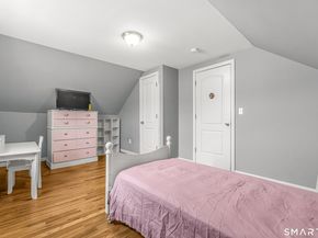 15 Henry Avenue, Stratford CT 06614